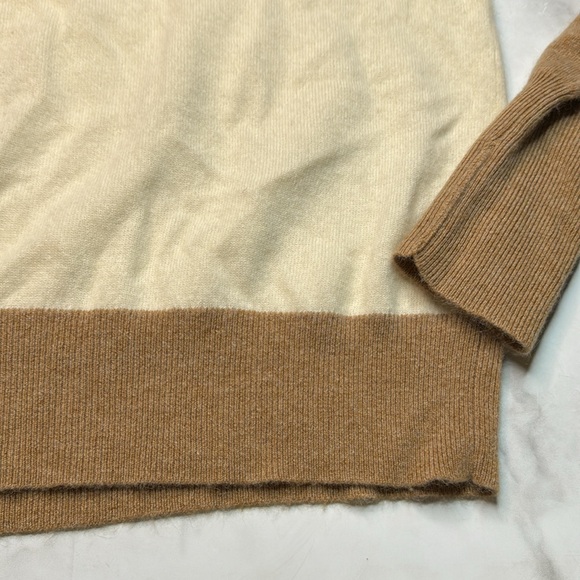 Demylee Colorblock Turtleneck Sweater - Picture 3 of 5
